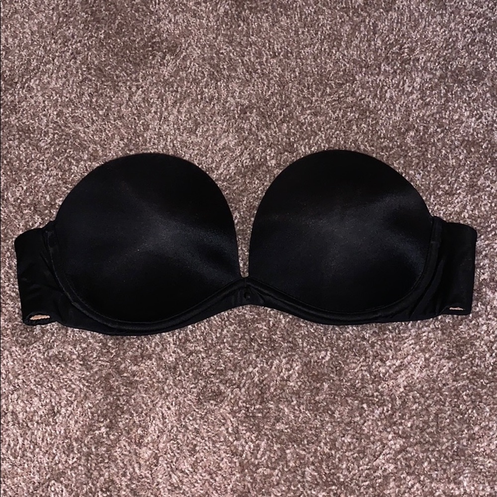 Black Strapless Bra
